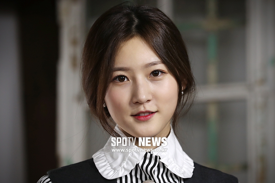 [스토리S] '아역 김새론은 잊으세요' 섹시 이미지로 완벽하게 변신