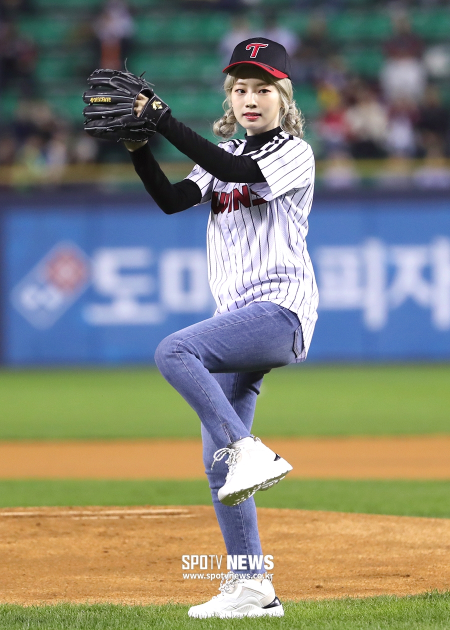 [포토S] 트와이스 다현, 깜찍 와인드업!