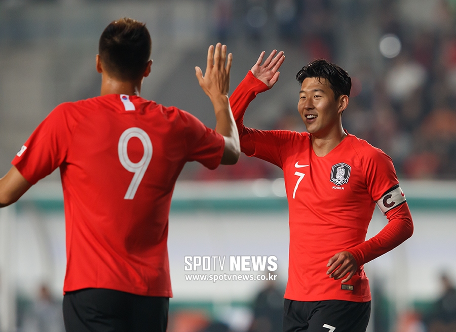 [스토리S] 8득점 대한민국, 넣고 또 넣고