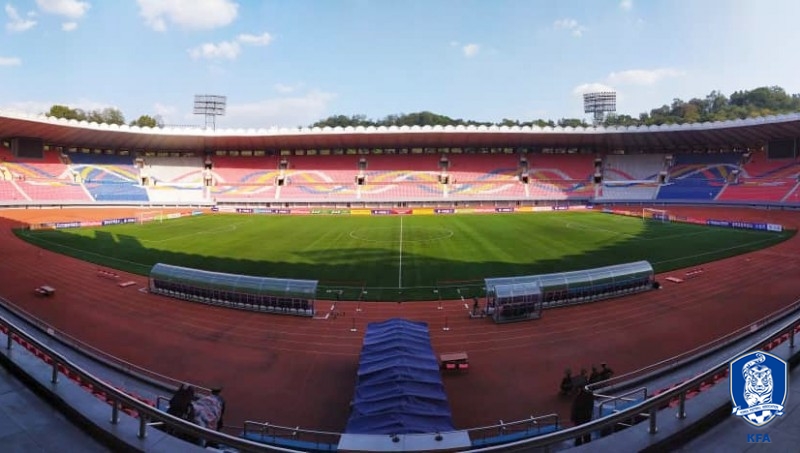 관중-골-승점 3점-중계-취재 無, 남북전에 축구의 구성 요소가 하나도 없었다