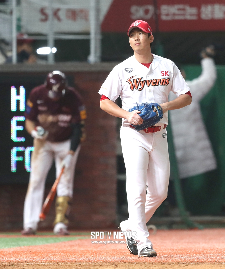 [포토S] 역전 허용한 문승원