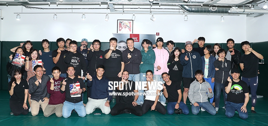 [포토S] 오르테가, 한국 팬들과 추억 한방울!