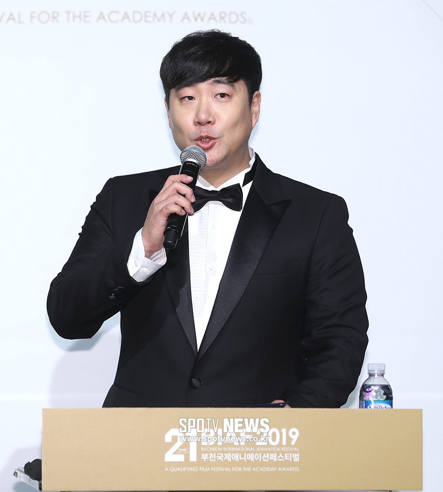 [포토S] BIAF 사회 보는 배성재