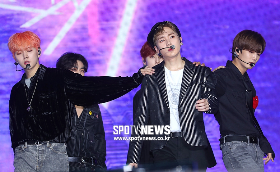 [포토S] 뉴이스트, 사랑 노래