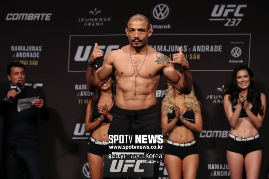 [정오의 UFC] 조제 알도, 밴텀급 1위 말론 모라에스와 맞대결