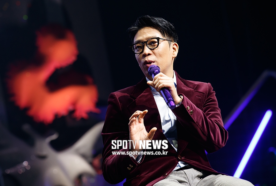 [포토S] 복귀 각오 말하는 MC몽