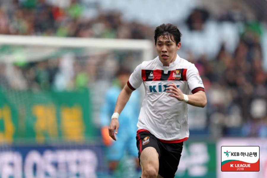 '황현수 깜짝골' 서울, 전북에 1-0 리드(전반 종료)