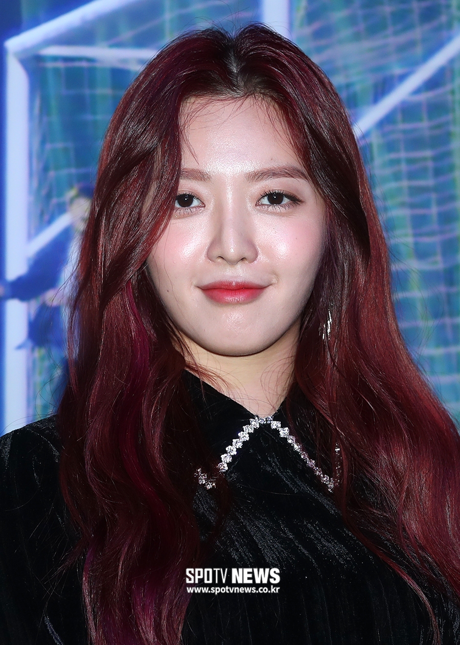 [포토S] AOA 찬미, 와인빛 머리