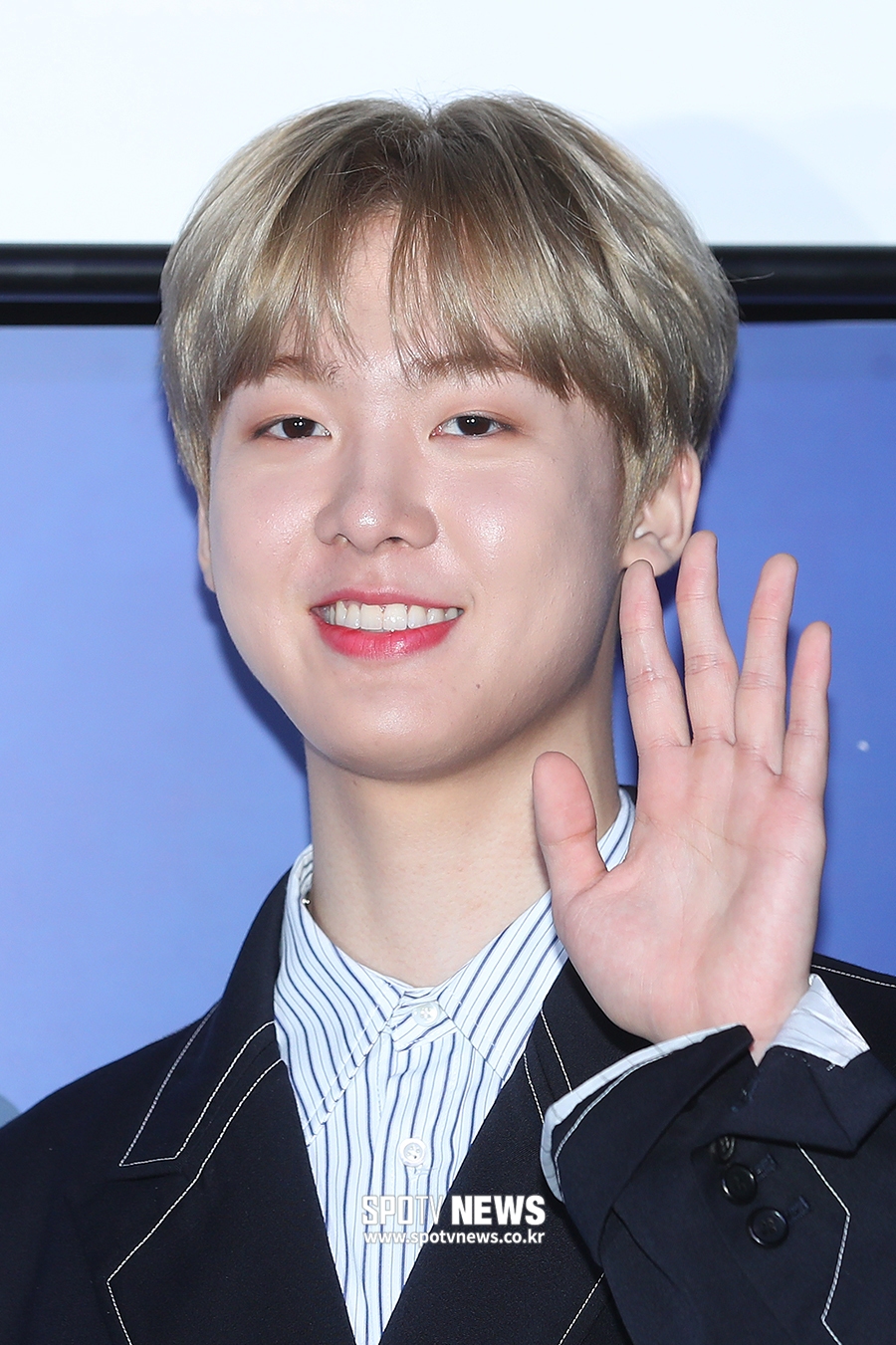 [포토S] 아스트로 윤산하, '웃어 보아요'