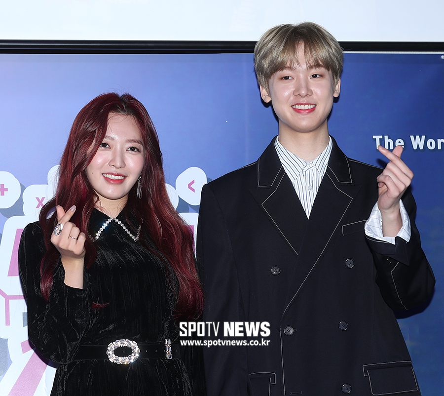 [포토S] 찬미-윤산하, '미소가 닮았네'