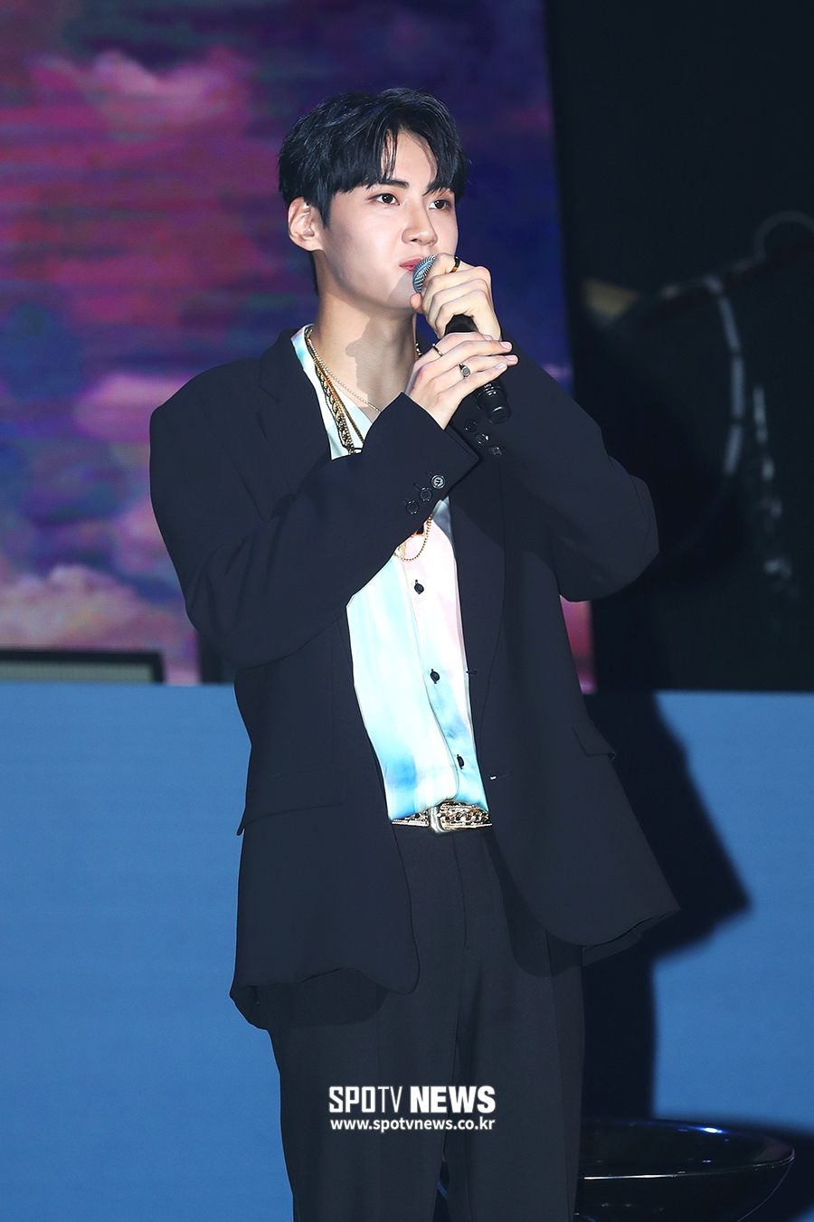 [포토S] 이진혁, '애정 어린 시선으로 바라봐 주세요'