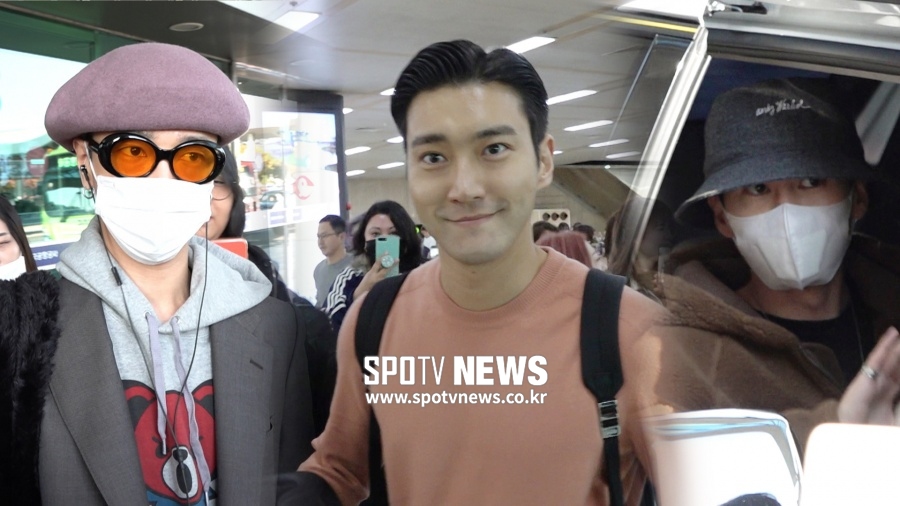 슈퍼주니어(Super Junior), 수많은 팬 이끌며 귀국 [공항패션]