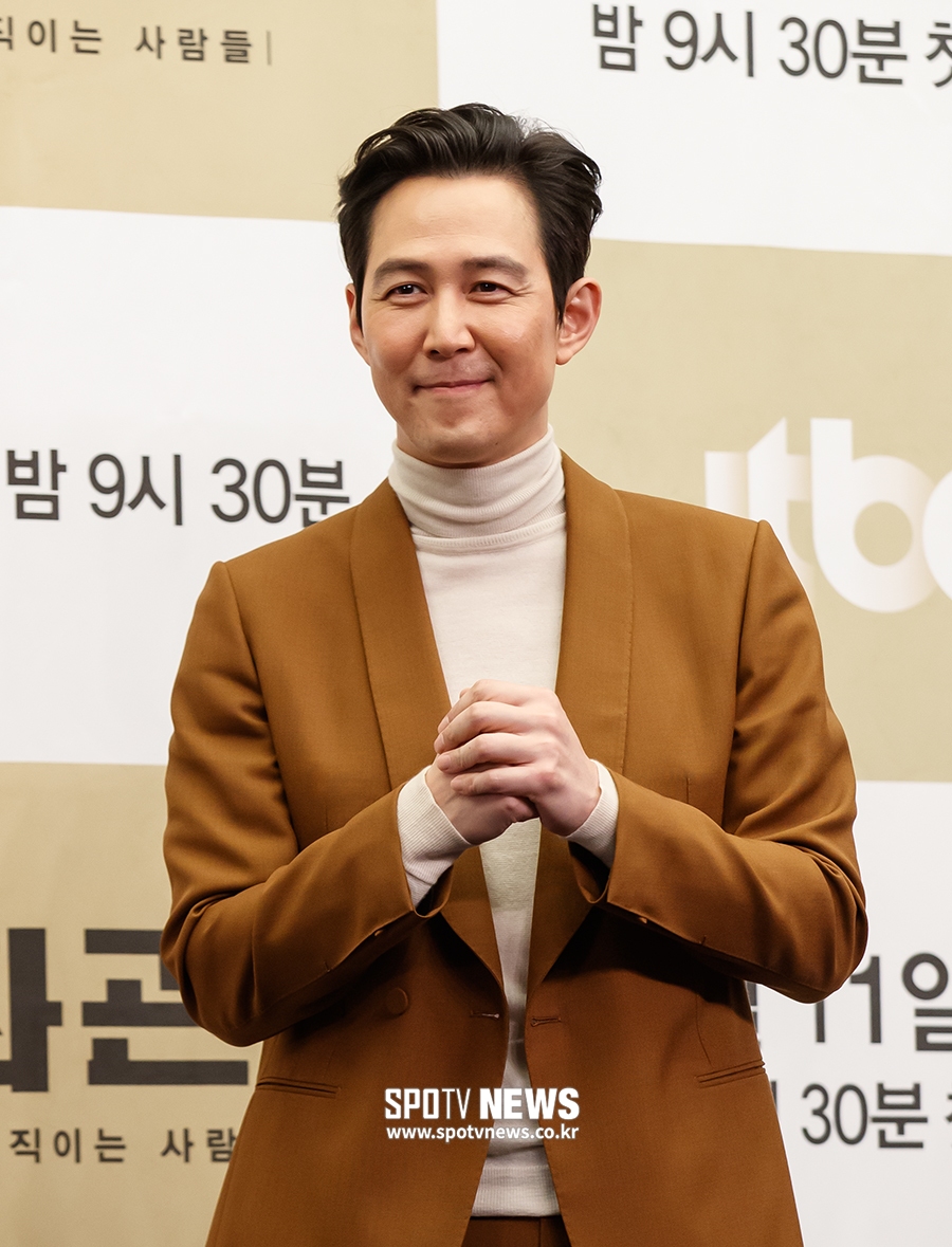[포토S] 이정재, '국회의원이 돼 돌아왔다'