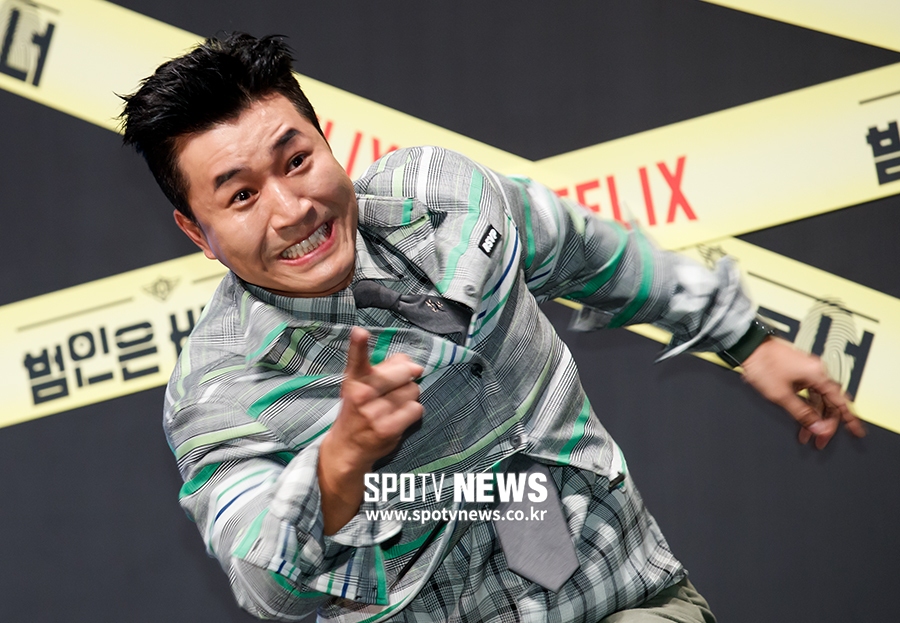 [포토S] 김종민, '범인은 바로 너!'