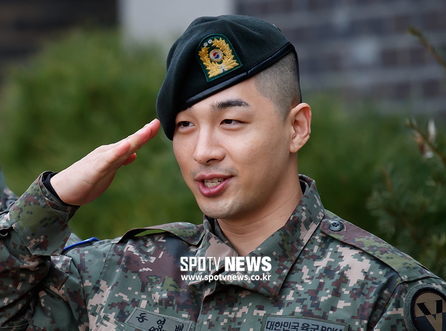[포토S] 힘차게 경례하는 태양