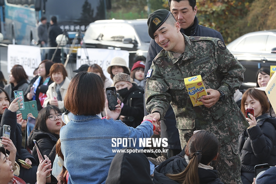 [포토S] 태양, '기다려줘서 고마워요'