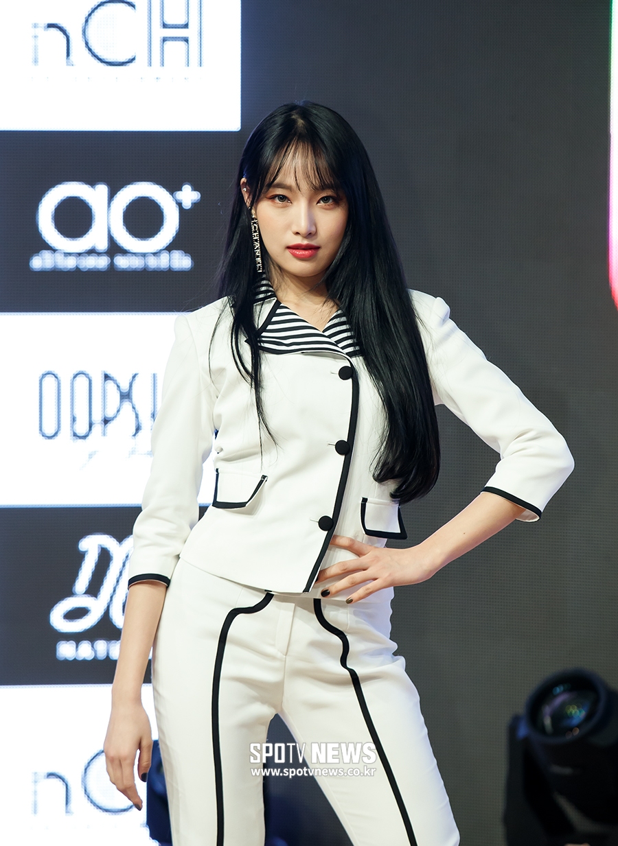 [포토S] 네이처 새봄, 강렬한 눈빛