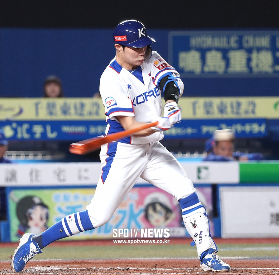 [포토S] 김하성, 첫 타석부터 안타!