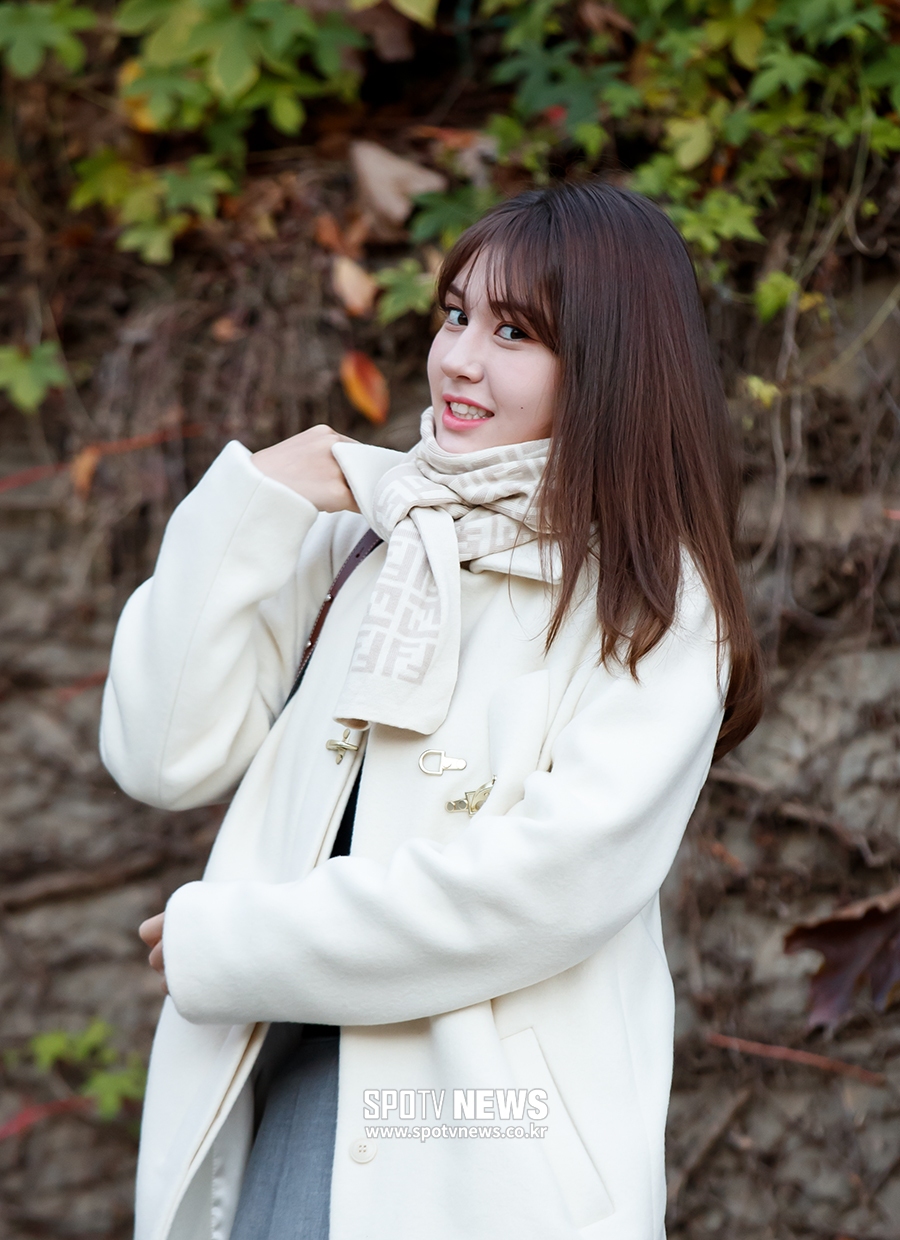 [포토S] 전소미, '저도 오늘 수능 봐요'