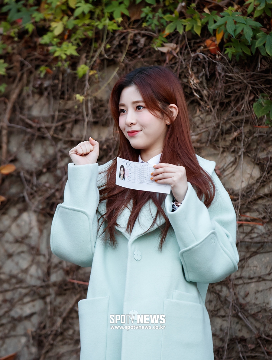 [포토S] 공원소녀 민주, '수험생 모두 파이팅'