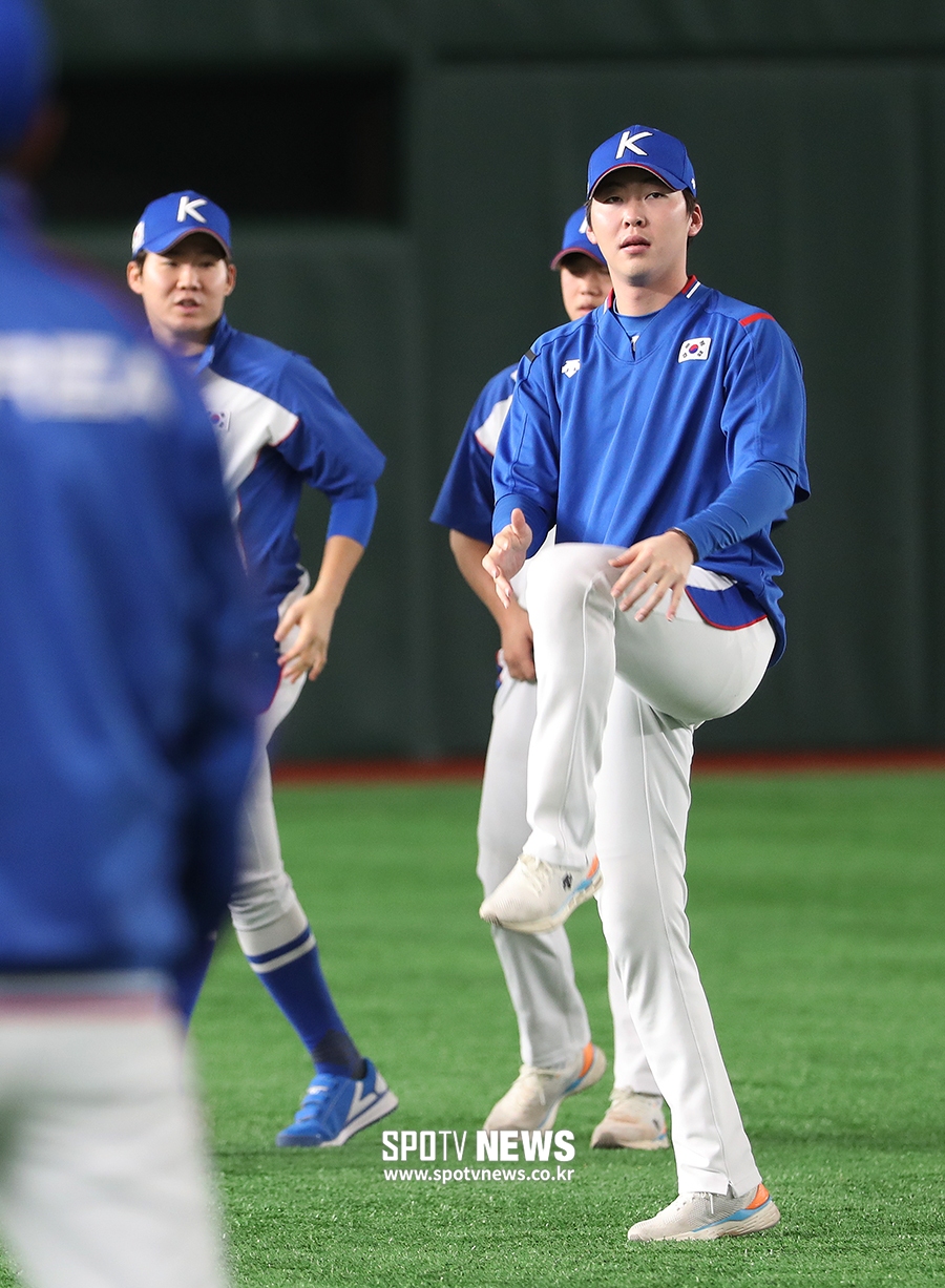 [포토S] 문경찬, 긴장한 표정