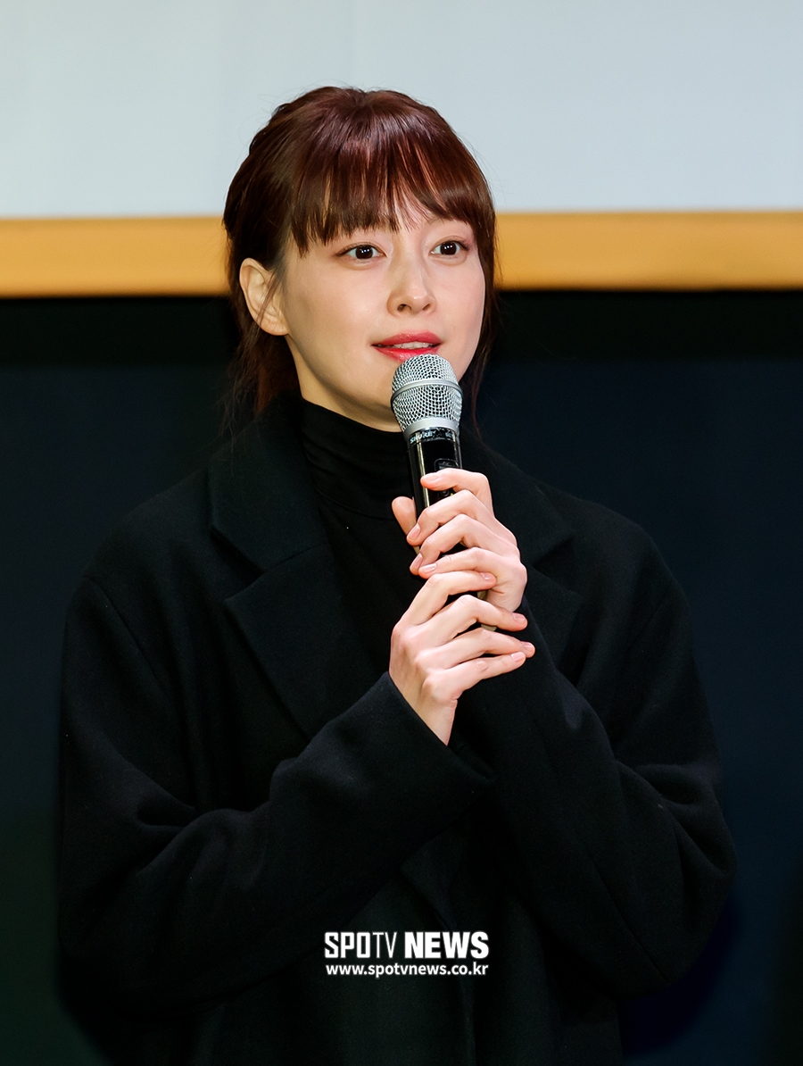 [포토S] 이나영, 인형같은 눈동자