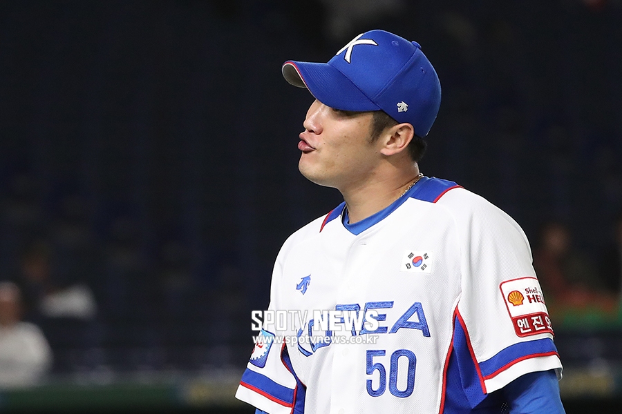 [포토S] 박종훈, '스트라이크존 너무 좁아!'