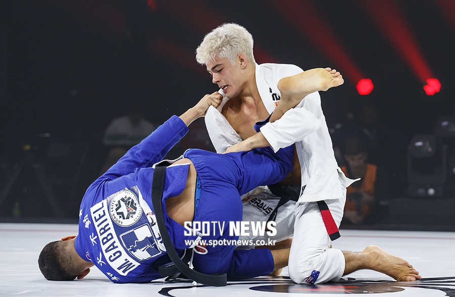 [포토S] 리바이 존스, 우승을 향해