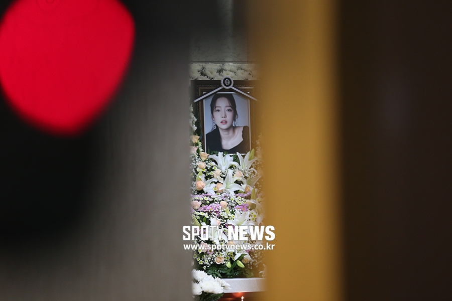 가슴 아프게 떠난 故구하라