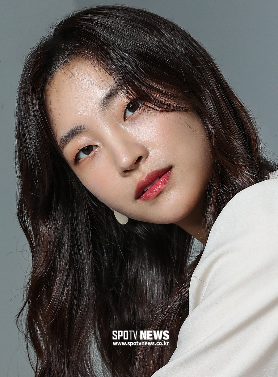 [포토S] 지이수, 매력적인 무쌍