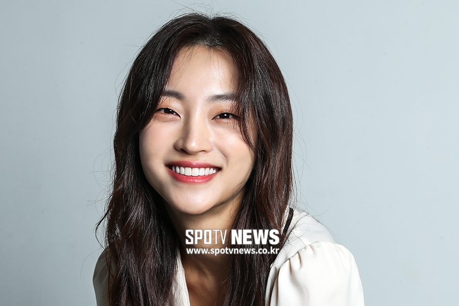 [포토S] 지이수, 환한 미소