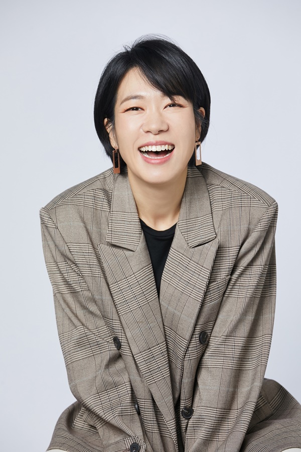 '동백꽃' 염혜란, 질투는 나의 힘…"모자란 것만 생각나"[인터뷰S②]