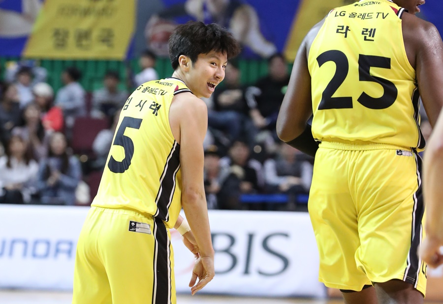 LG·삼성의 똑같은 3점슛 고민, LG엔 김시래가 있었다