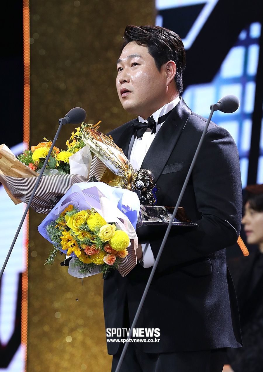 [포토S] 양의지, 다섯 번째 골든글러브!