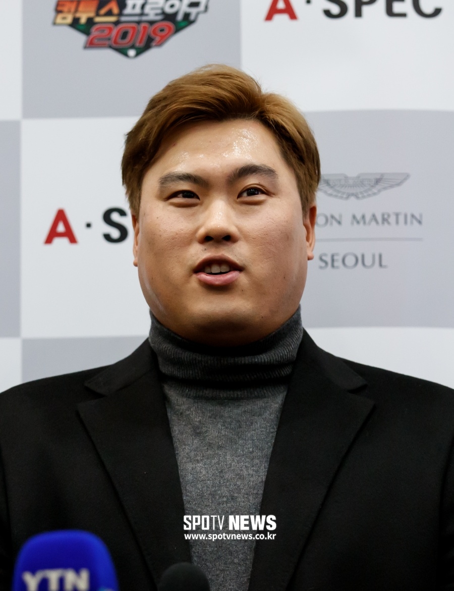 "7개 팀, 류현진 협상 활발하게 진행" 美 저명 기자 보도