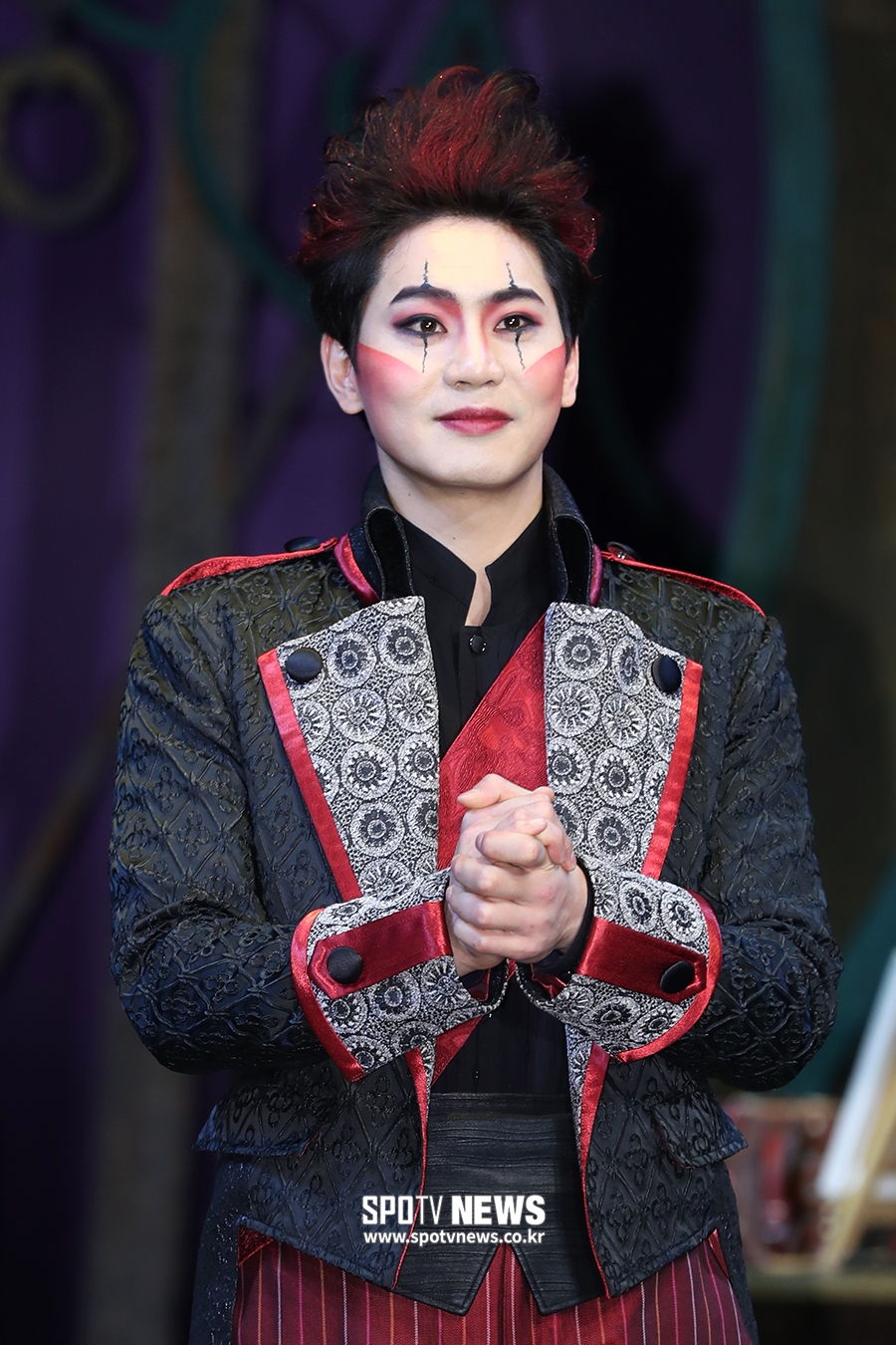 [포토S] 장지후, 강렬한 전쟁광대의 분장
