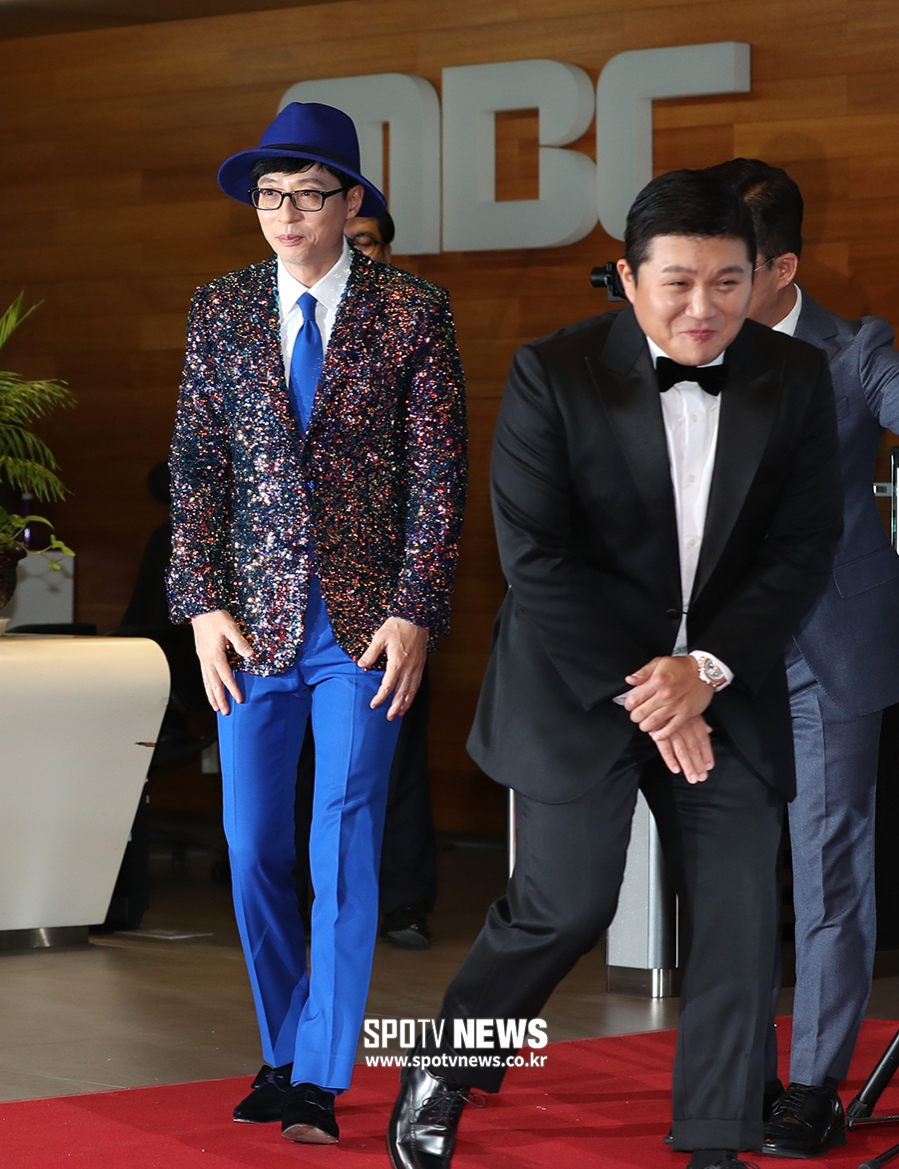 [포토S] 유재석, 입장부터 화려한 '유산슬'