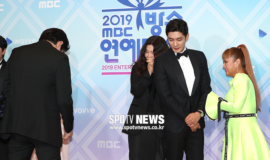 [포토S] 춤추는 기안 피하는 한혜연-성훈-박나래