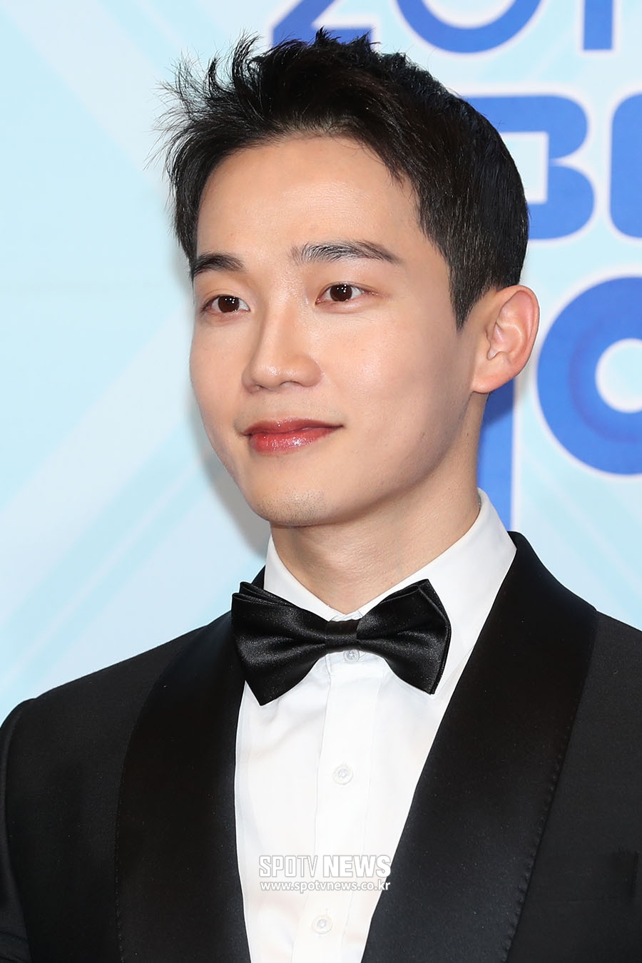 [포토S] 김정현 아나운서, '훤칠하네'