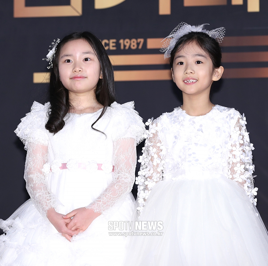 [포토S] 김단우-서이수, 어린 향미와 동백이