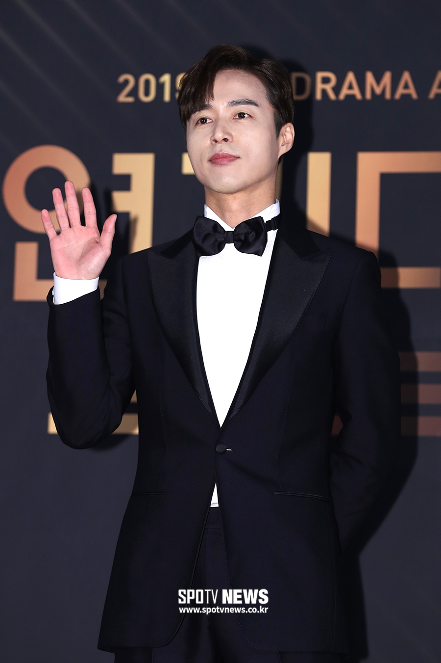 [포토S] 오민석, '안녕하세요'