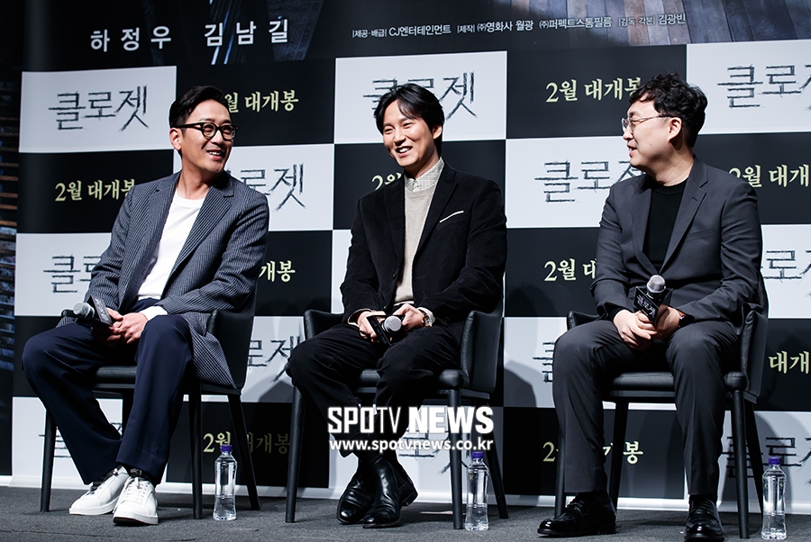 [포토S] 무대에 오른 하정우-김남길-김광빈 감독
