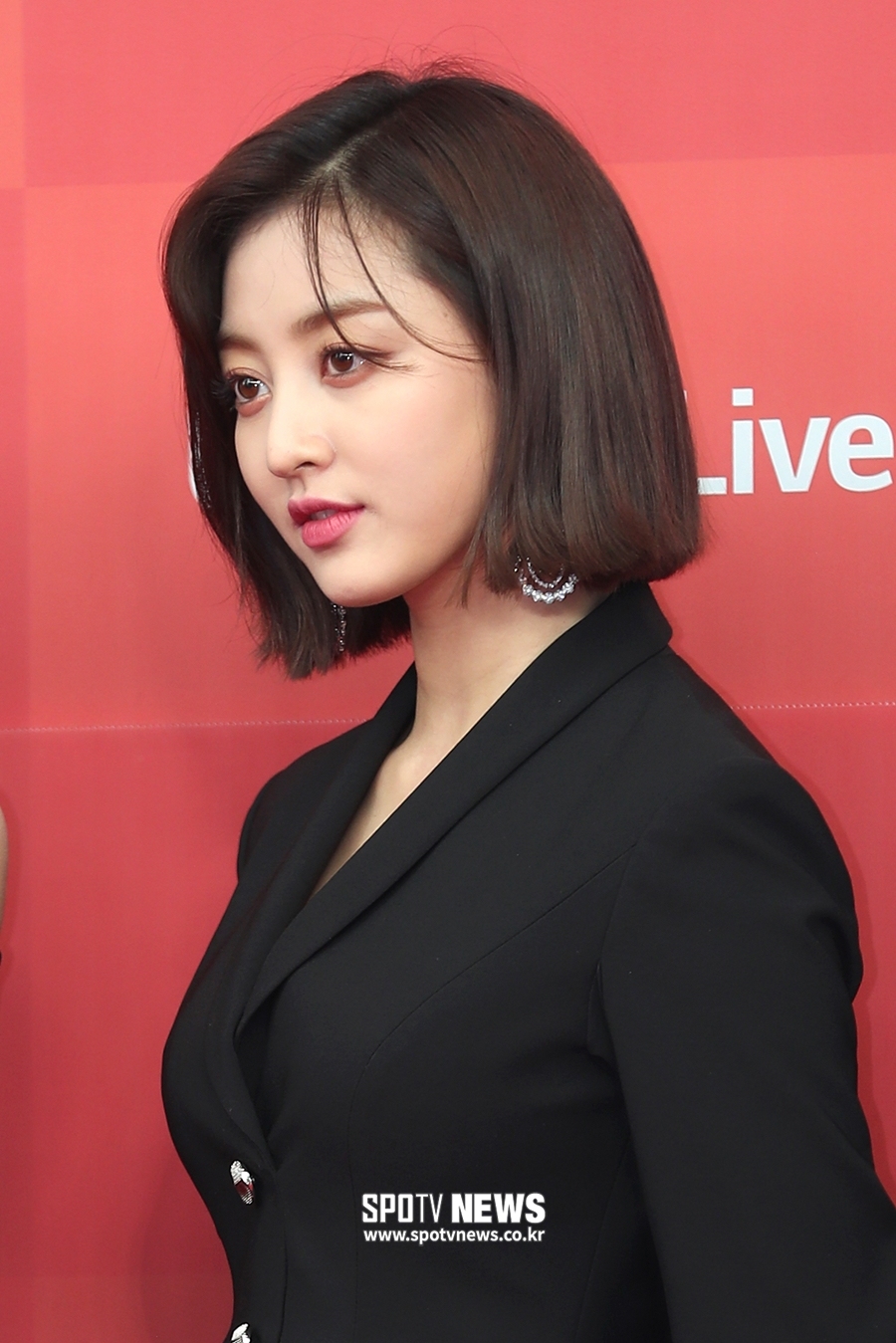 '웅앵웅 뜻도 모르면서 웅앵웅'…지효 걸고 넘어진 황당한 '창조논란'[이슈S]