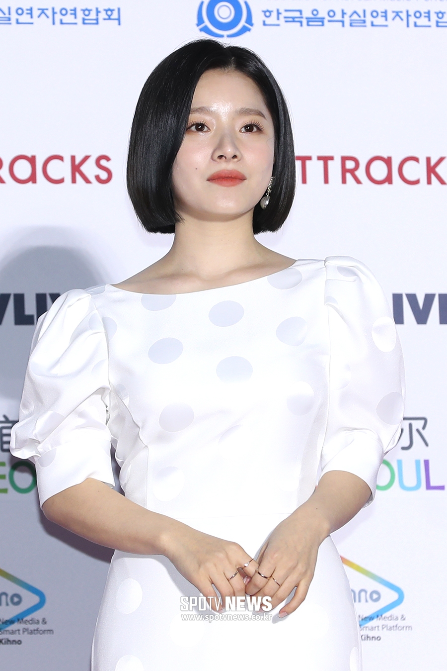 [포토S] 벤, 작은 요정
