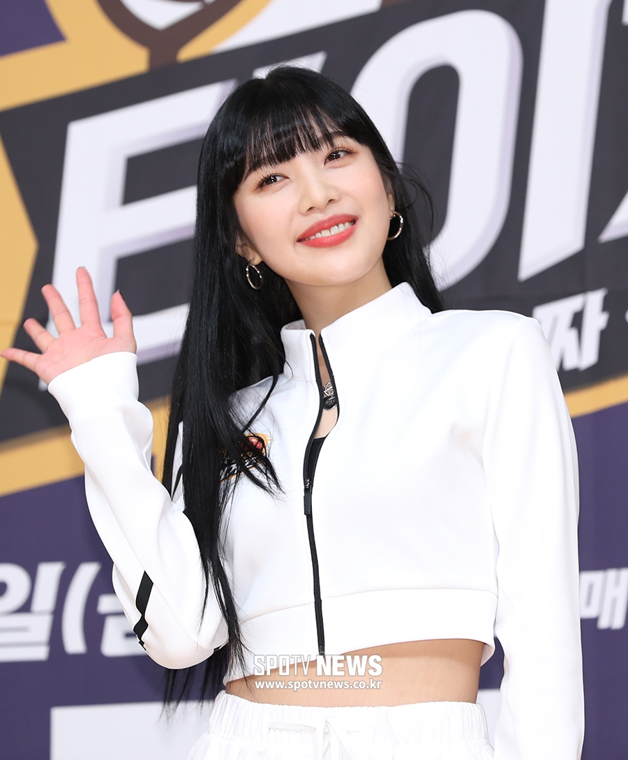 [포토S] 레드벨벳 조이, 깜찍 매니저!