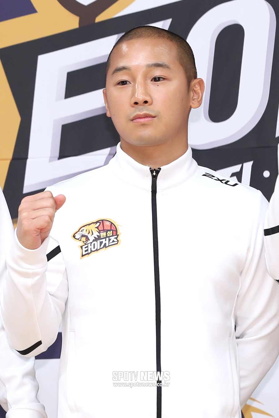 [포토S] 쇼리, '철벽 마크 기대하세요'