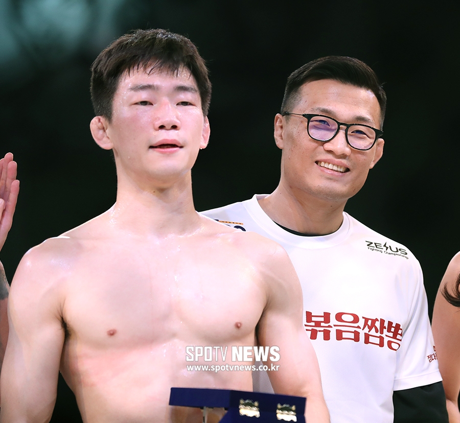 [포토S] 정찬성, 후배들 위해 세컨드로 대회 참석