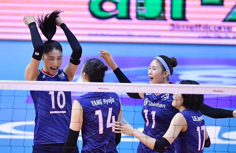 [女배구 올림픽 예선] '김연경-이재영 맹활약' 한국, '태국 대첩' 성공…3연속 올림픽행 쾌거