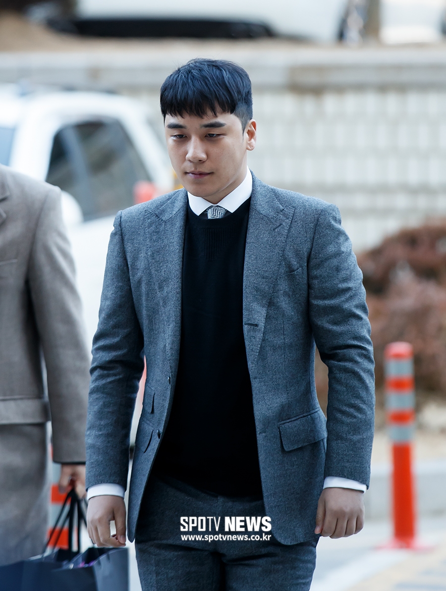 [포토S] 법원 향하는 승리