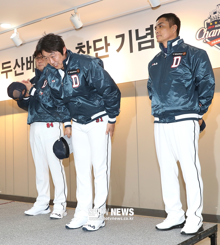[스토리S] '최고참에서 막내 코치로' 배영수, 코치로서의 어색했던 첫 시무식